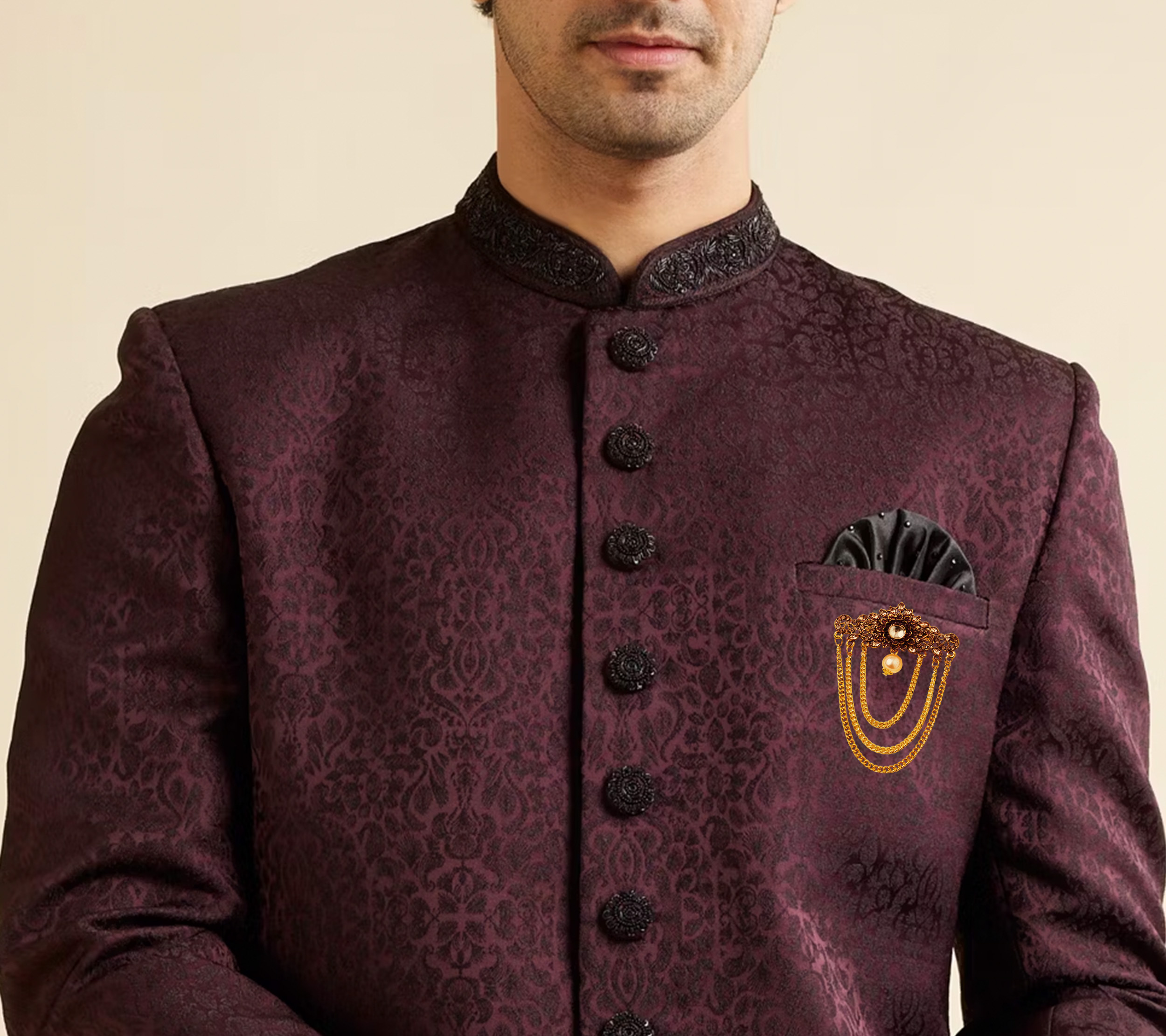How to Style a Brooch with a Kurta for Weddings and Festive Events