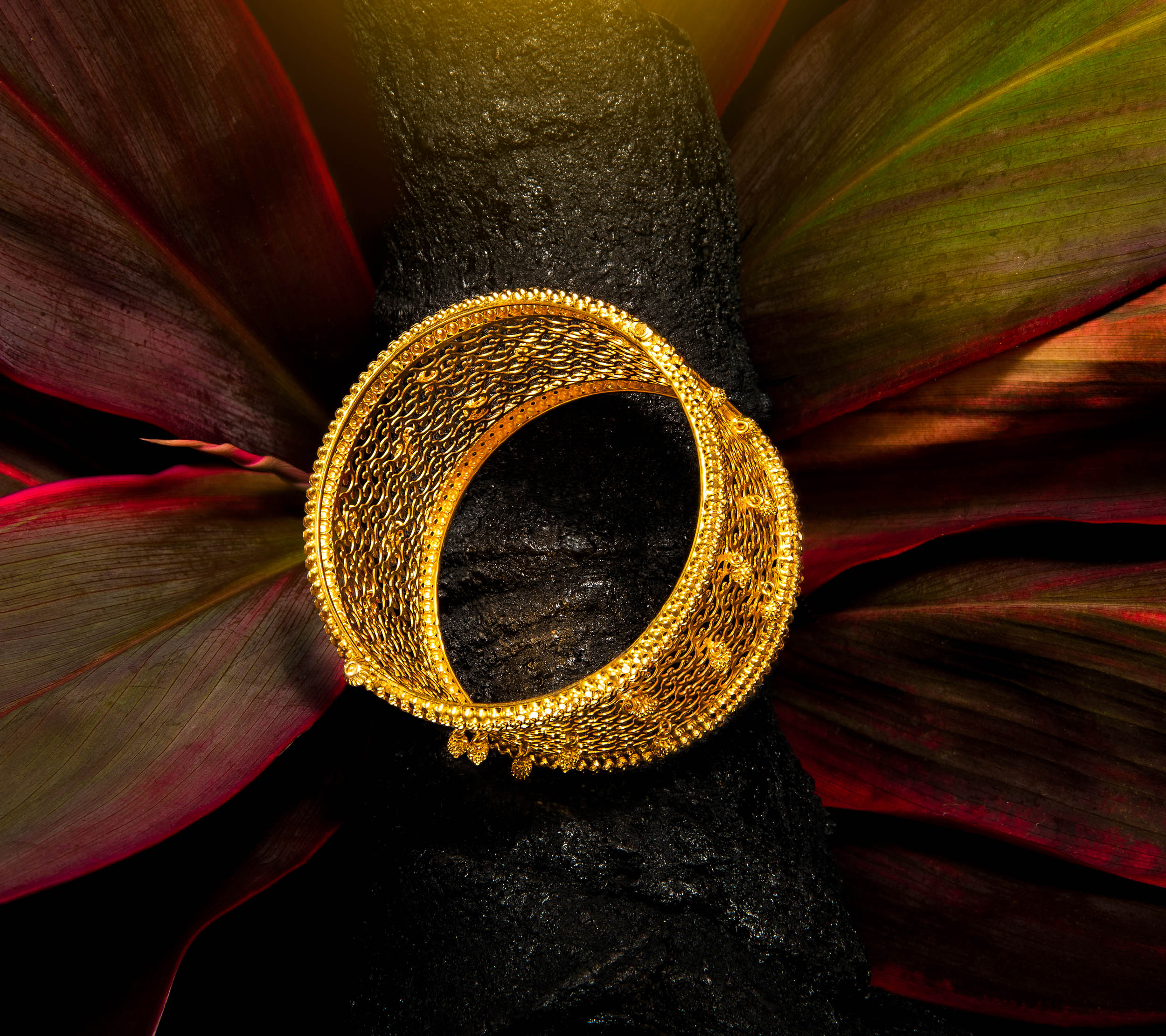 Gold and Glory: Uncovering the Significance of Jewellery in Dussehra Rituals