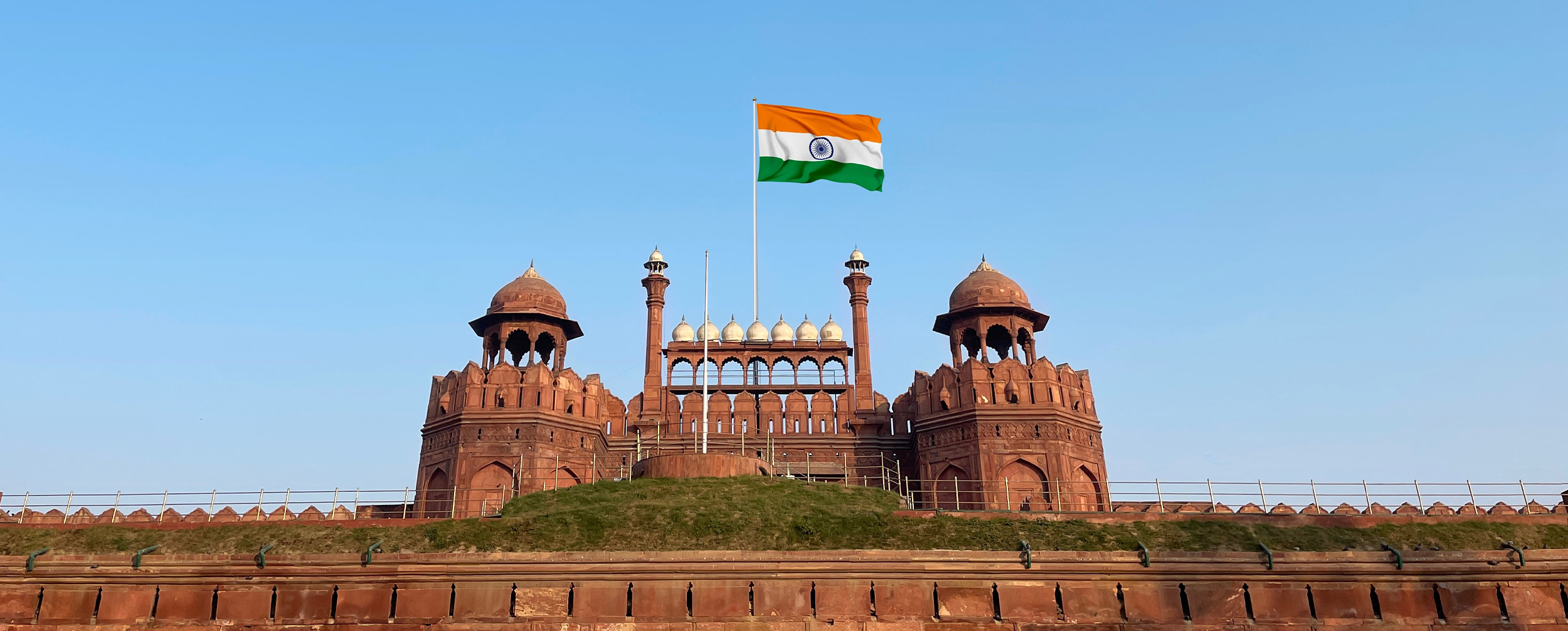 indian flag waving and fluttering on the top of the lal kila indian flag waving and fluttering on the top of the lal kila